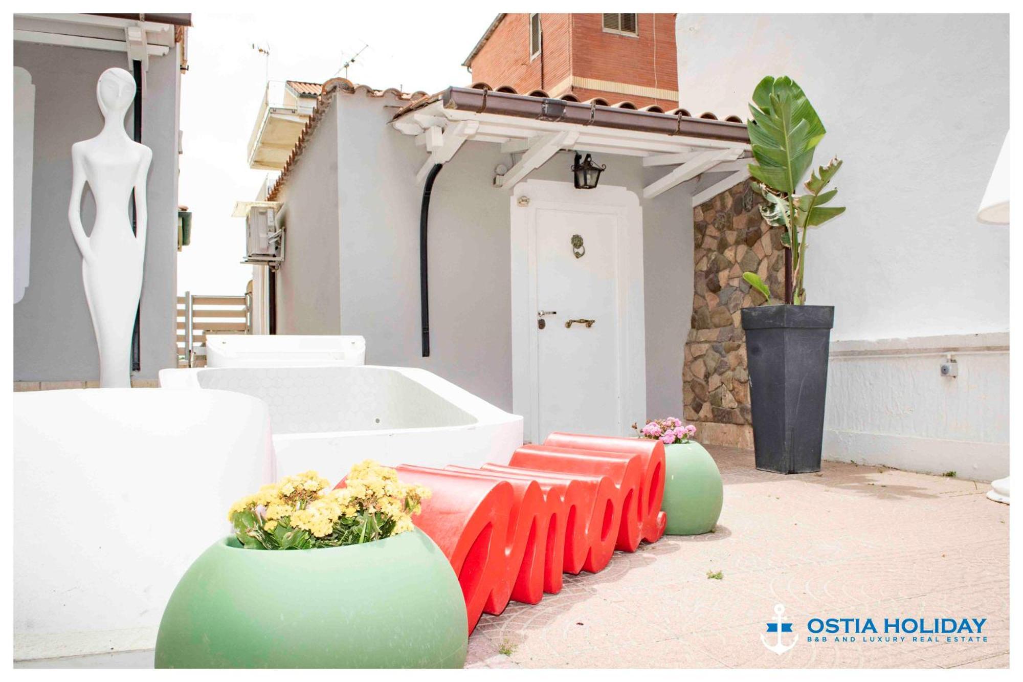 Ostia Holiday Greed Palace Εξωτερικό φωτογραφία